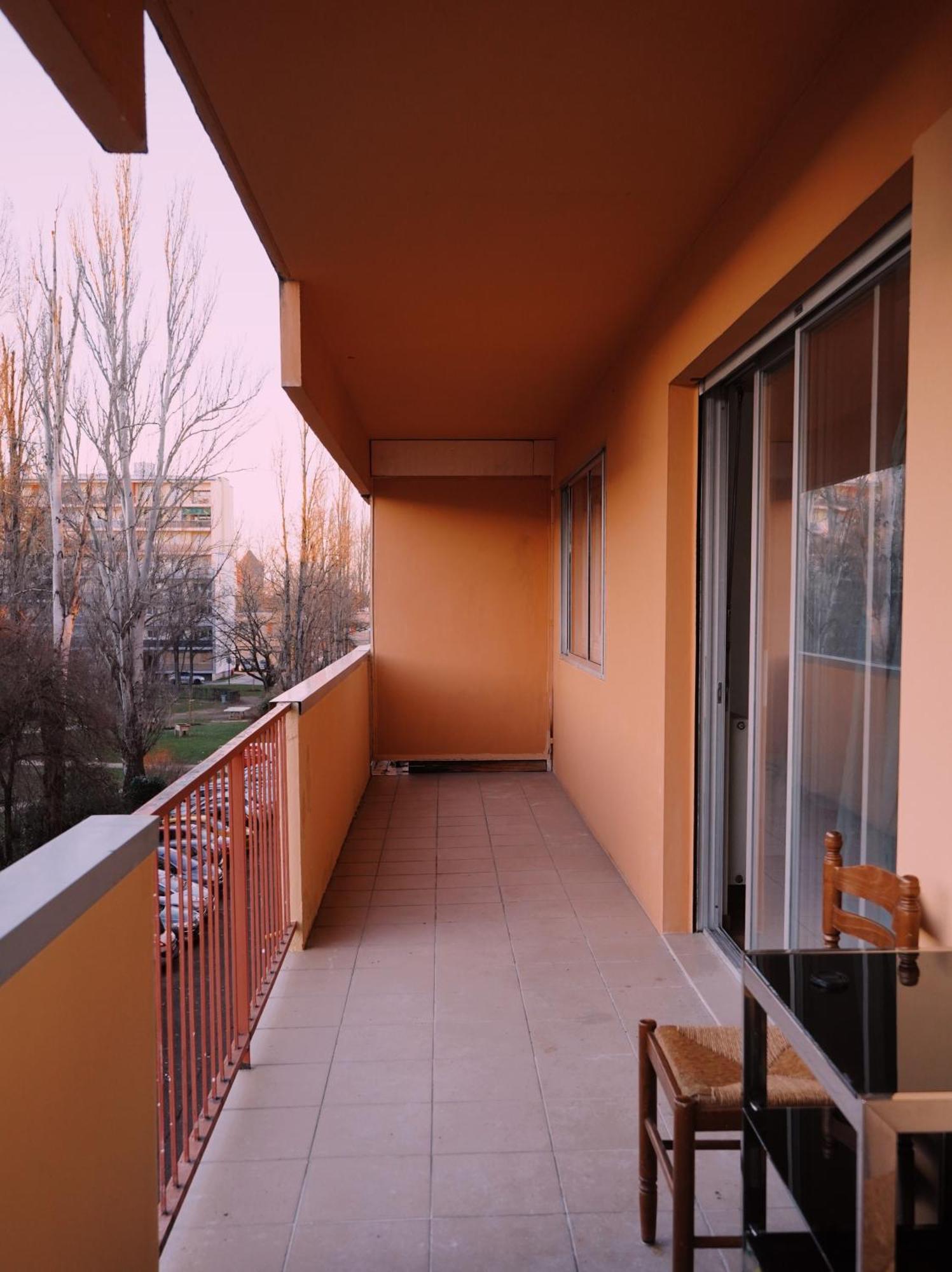 Apartement Saint Louis Train Station- Euroairport- Basel Екстер'єр фото
